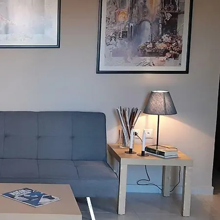 Deluxe Apartment *